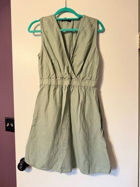 Sleeveless V-Neck Sage Green Dress